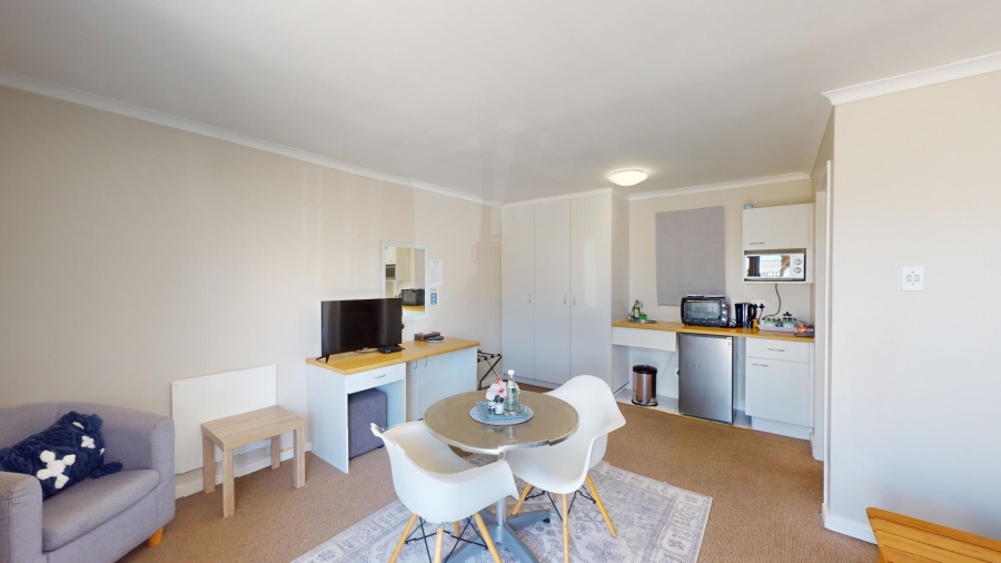 10 Bedroom Property for Sale in Summerstrand Eastern Cape